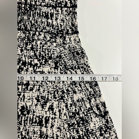 Theory Alancy C Tweedscape Sleeveless Dress size Small - Picture 9 of 11